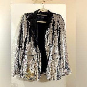 Shining sequin blazer